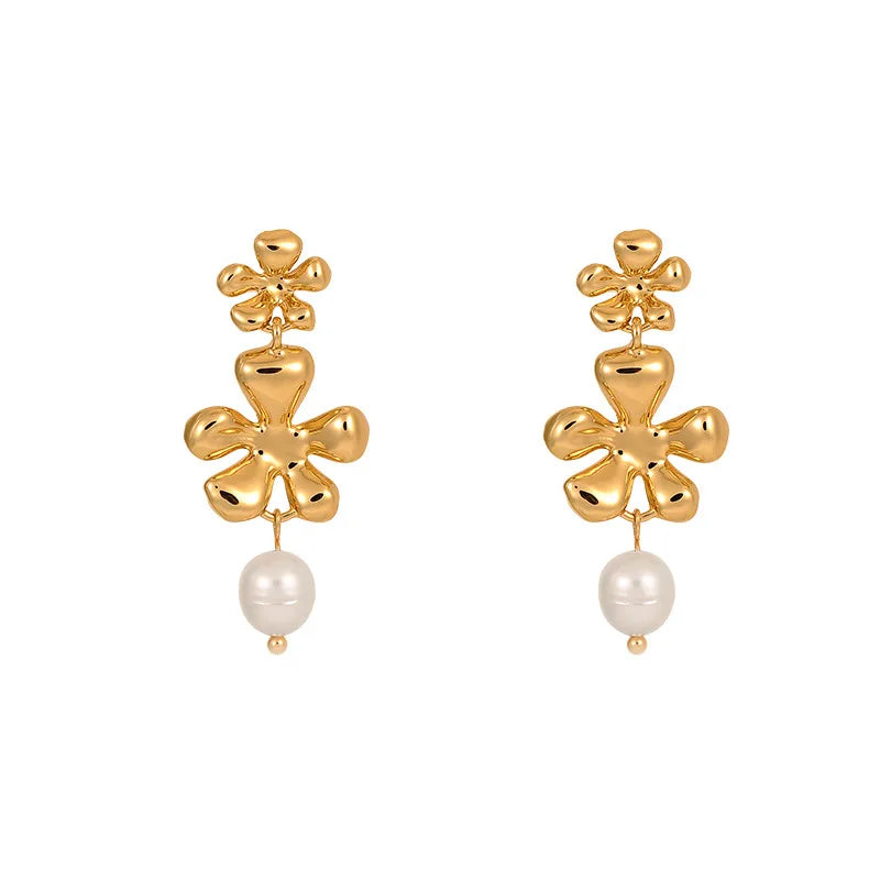 Song Zhiya Gold Flower Earrings